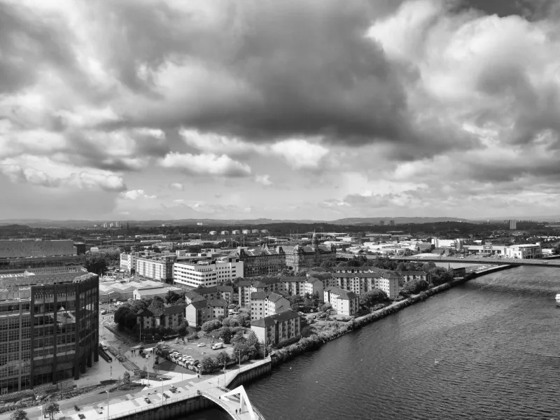 Rivets to Routers: The Rebirth of Clydeside's Shipyard Lands as Innovation Quarters